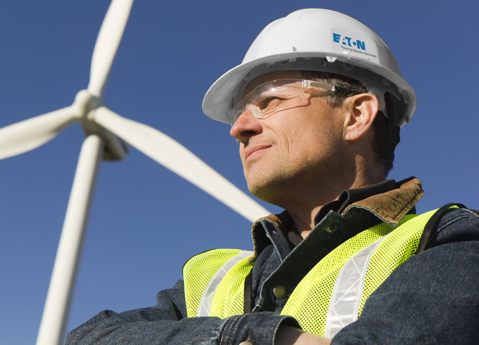 Husum WindEnergy 2012: Eaton präsentiert umfangreiches Portfolio an elektrischen und hydraulischen Lösungen für den Windkraftsektor